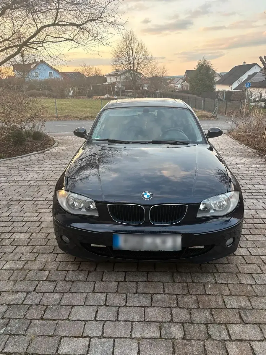 Gebraucht BMW 118 129 PS (94 kW) 2006 Blau Kleinwagen