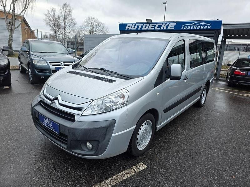 Grau Gebraucht 2015 Citroën Jumpy Tendance Van / Kleinbus | 8.600 € (Fairer Preis) - Bild 1/4