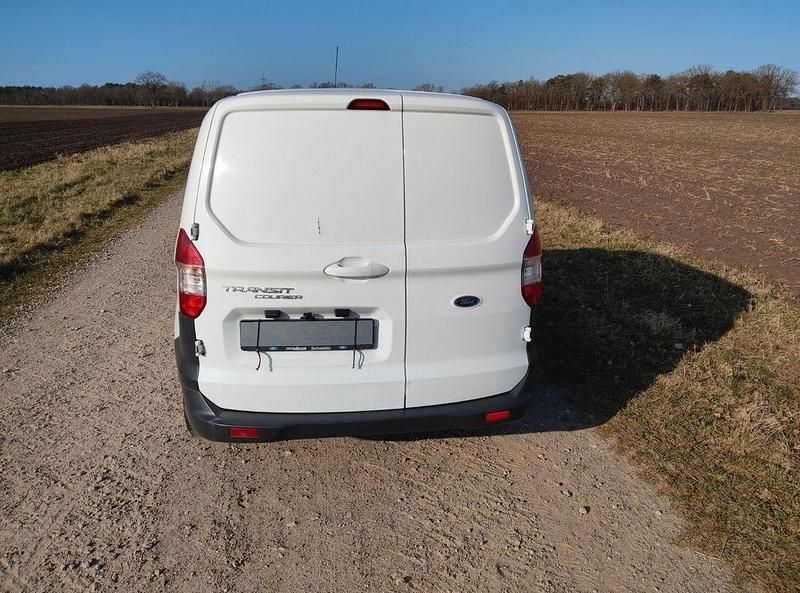 Gebraucht Ford Transit 95 PS (69 kW) 2015 Weiß