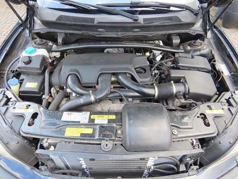 Second-hand Volvo XC90 272 CP (200 kW) 2005 Negru SUV