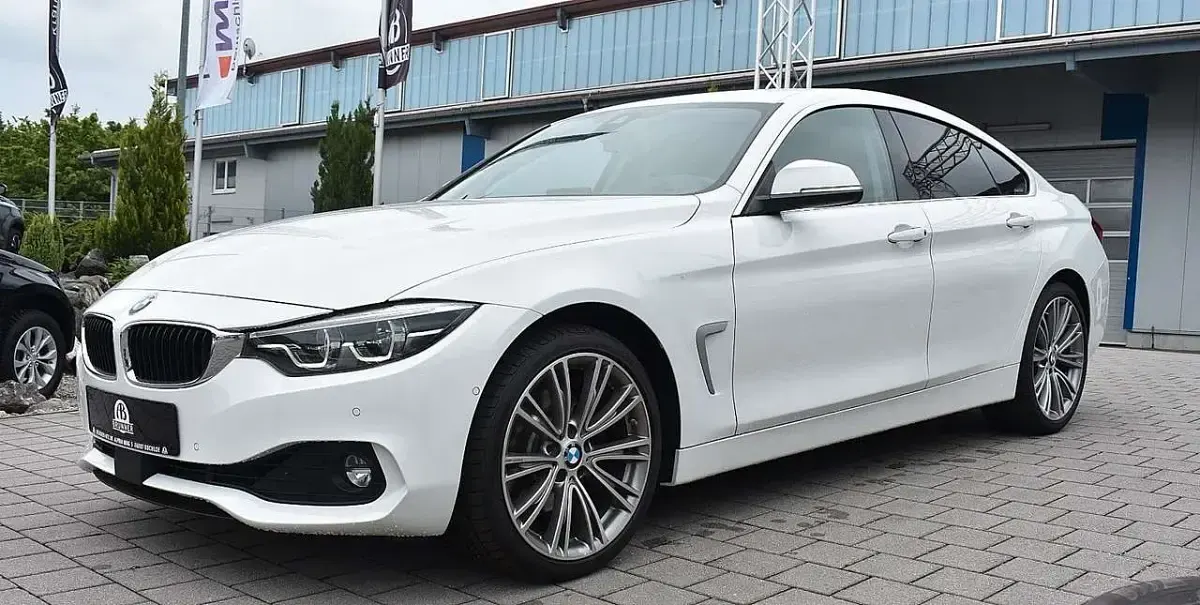 Gebraucht BMW 430 252 PS (185 kW) 2019 Alpinweiss iii Coupé