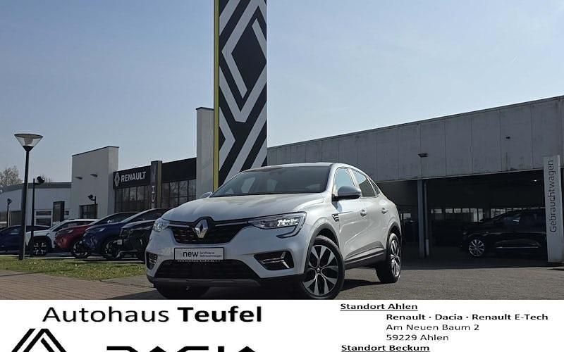 Gebraucht Renault Arkana Equilibre 140 PS (102 kW) 2023 Weiß SUV