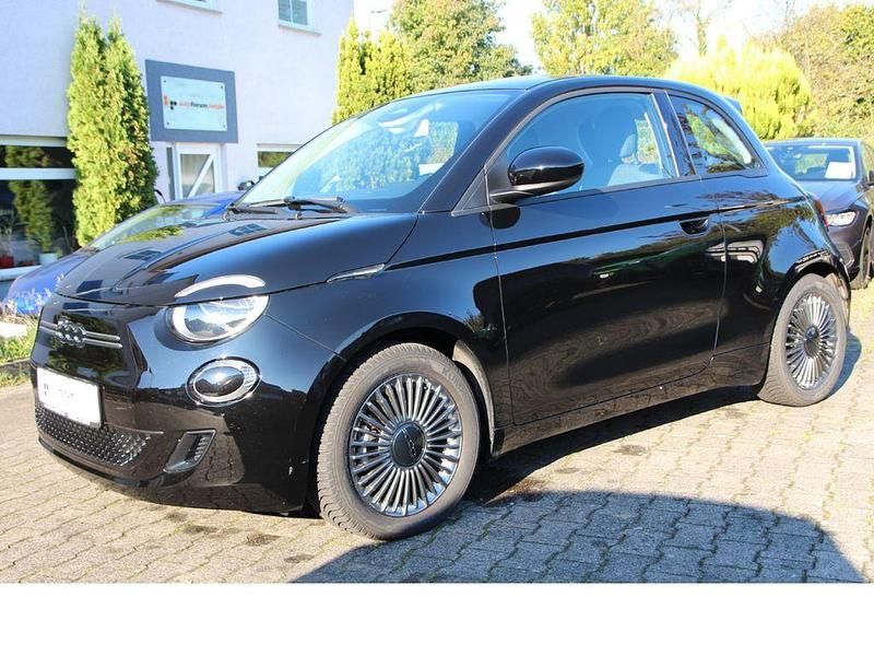 Schwarz Gebraucht 2023 Fiat 500e Icon Limousine | 18.777 € (Superpreis) - Bild 1/4