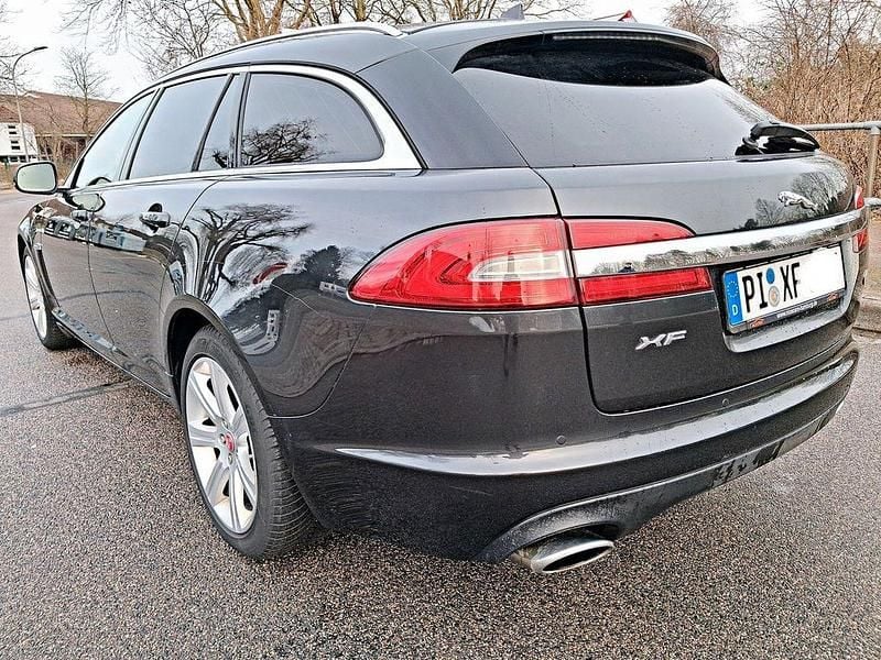 Gebraucht Jaguar XF Sportbrake S 275 PS (202 kW) 2014 Grau Kombi