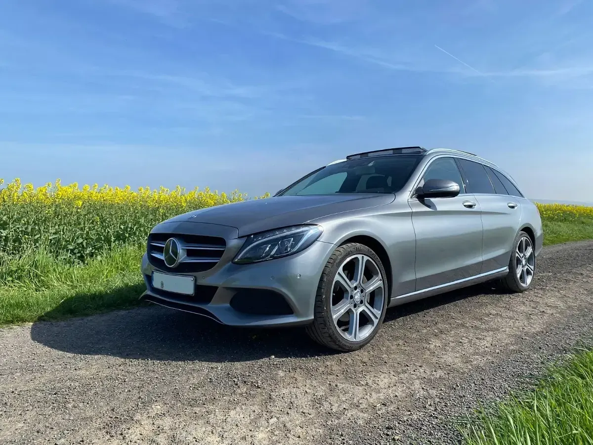 Gebraucht Mercedes C250 204 PS (150 kW) 2015 Silber Kombi