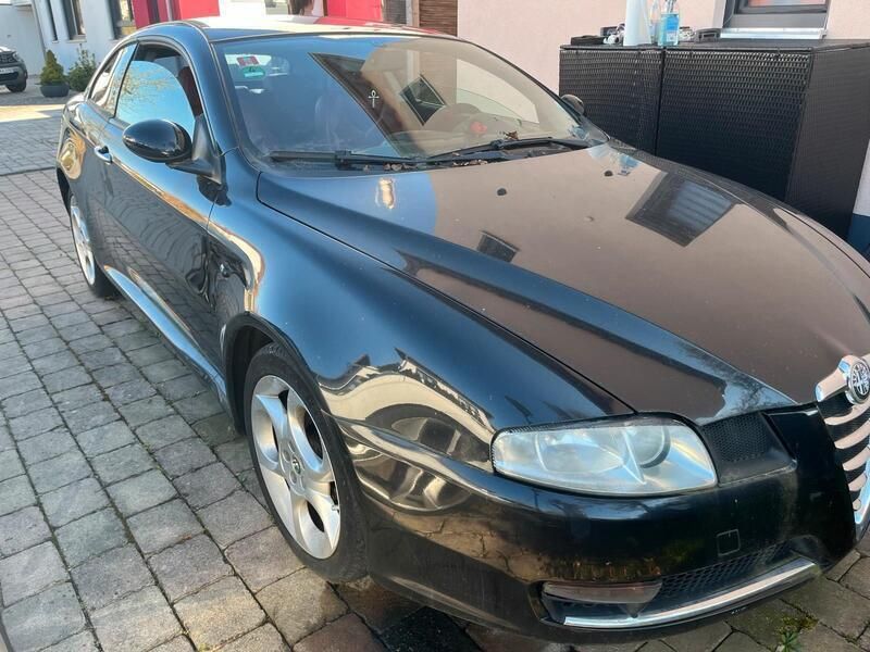 Schwarz Gebraucht 2007 Alfa Romeo GT Coupé | 900 € (Superpreis) - Bild 1/4