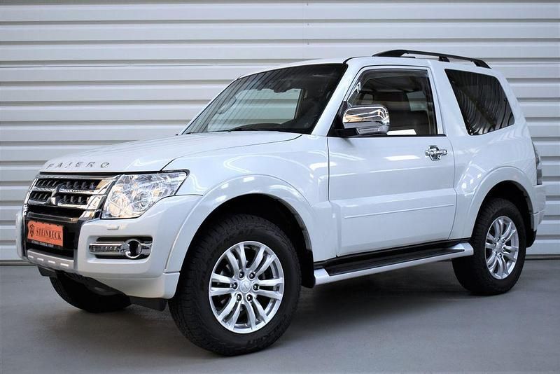 Occasion Mitsubishi Pajero Top 190 ch (139 kW) 2016 Blanc SUV