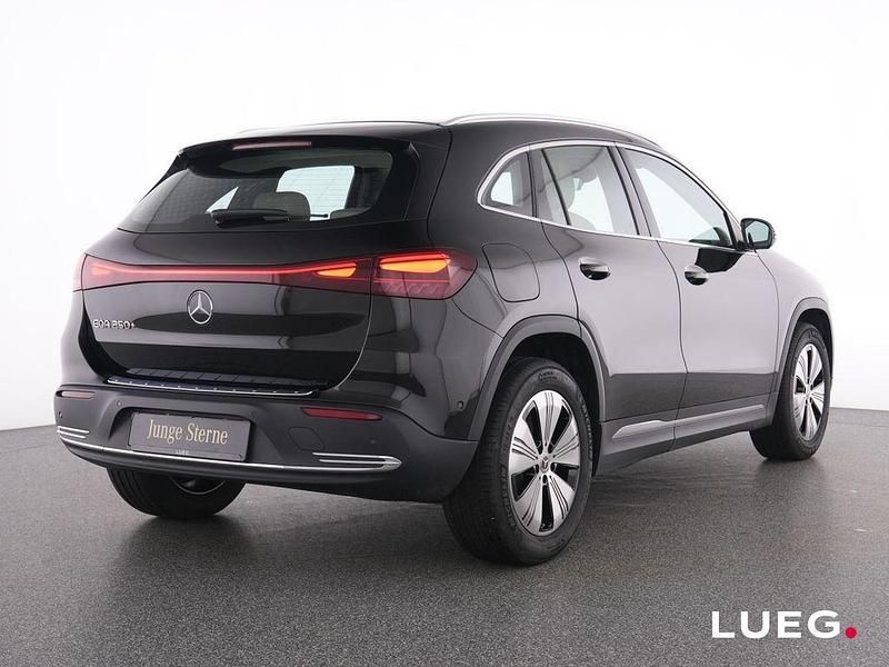 Gebraucht Mercedes EQA250+ Progressive 139 kW (190 PS) 2024 Schwarz SUV