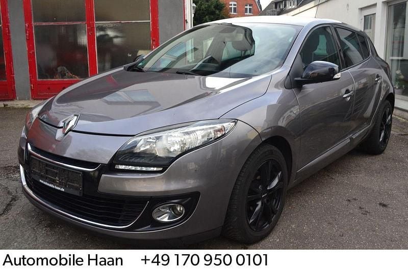 Gebraucht Renault Mégane Bose Edition 131 PS (96 kW) 2012 Grau cassiopee Limousine