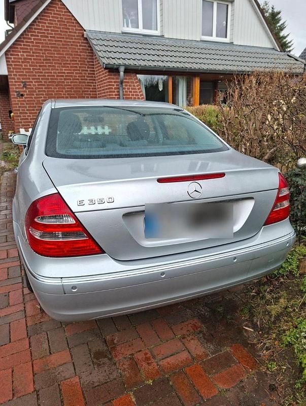 Gebraucht Mercedes E350 272 PS (200 kW) 2005 Silber Limousine