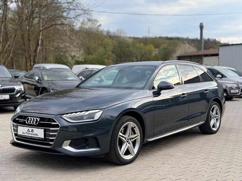 Gebraucht Audi A4 Advanced 204 PS (150 kW) 2021 Grau Kombi