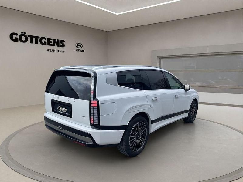 Neu Hyundai Ioniq 9 225 kW (307 PS) 2026 Weiß SUV