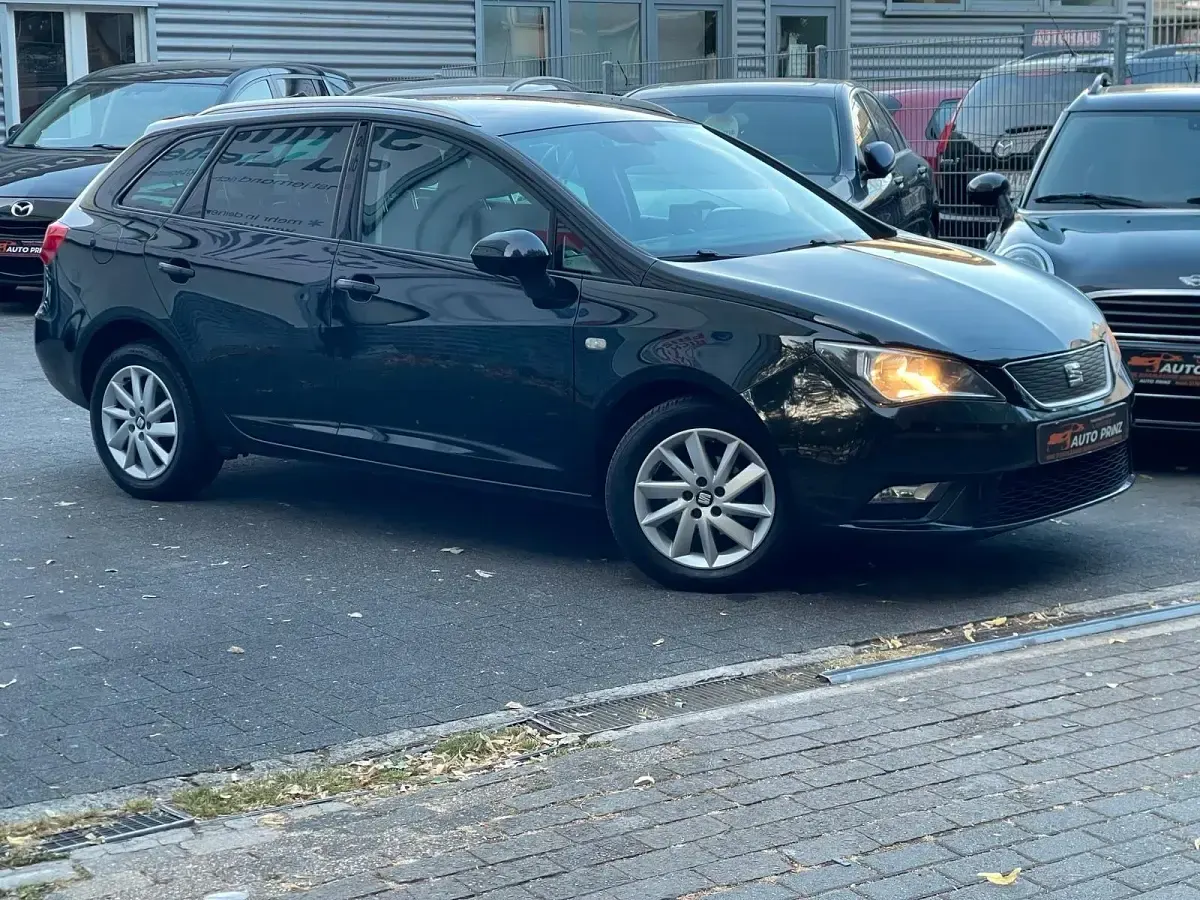 Gebraucht Seat Ibiza Reference 70 PS (51 kW) 2014 Schwarz Limousine