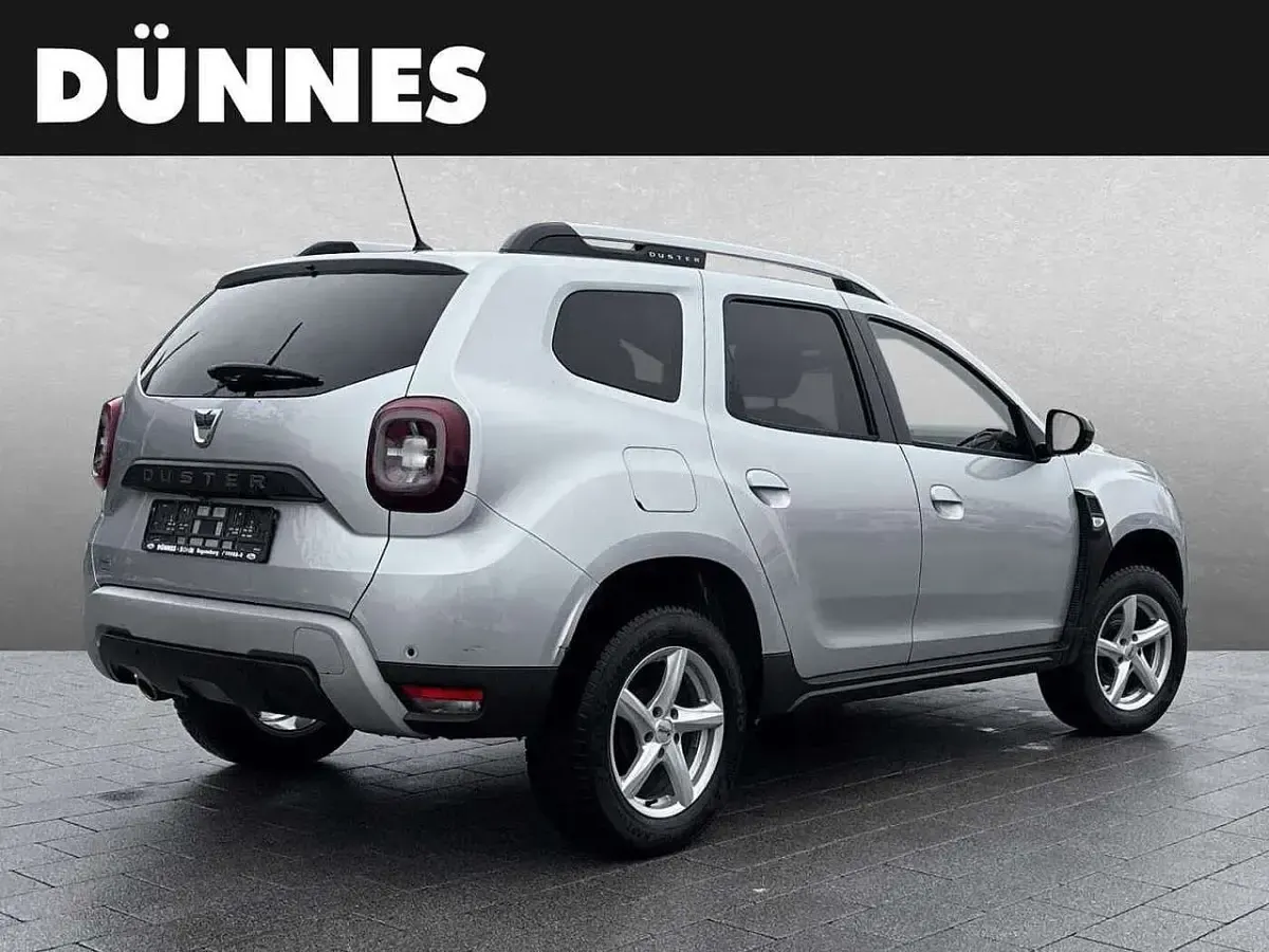 Używany Dacia Duster Adventure 150 KM (110 kW) 2019 Srebrny SUV
