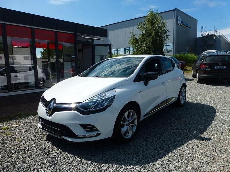Weiß Gebraucht 2017 Renault Clio IV LIMITED Limousine | 9.950 € (Fairer Preis) - Bild 1/4