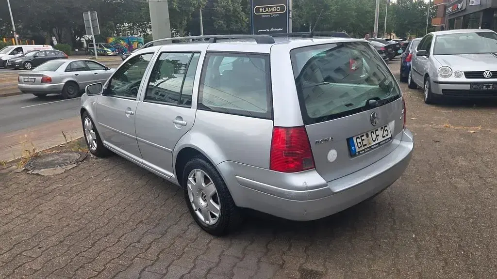 Gebraucht VW Bora Sportline 116 PS (85 kW) 2002 Silber Kombi