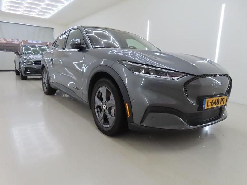 Gebraucht Ford Mustang Mach-E Extended Range 210 kW (286 PS) 2021 Grau SUV