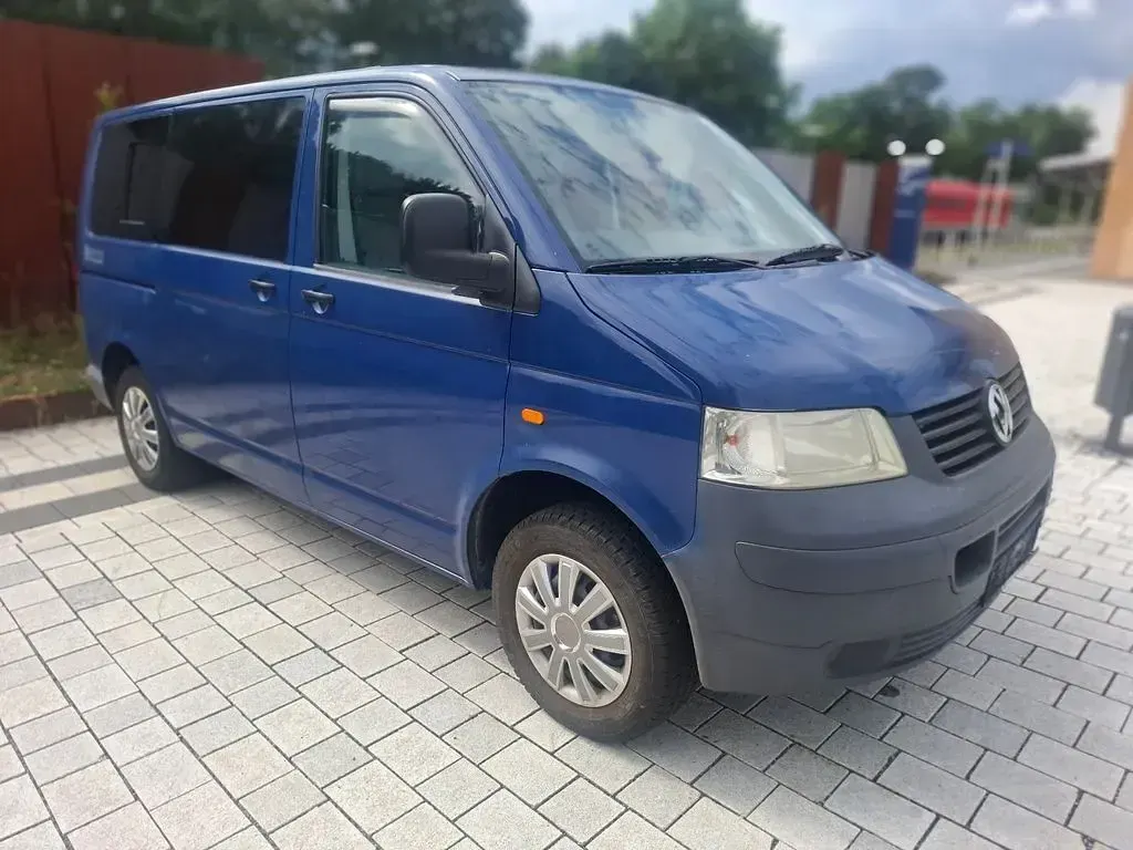 Gebraucht VW T5 131 PS (96 kW) 2008 Blau Van