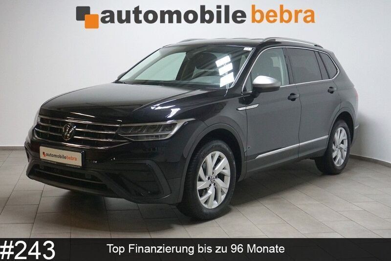 Schwarz Gebraucht 2024 VW Tiguan Allspace Life SUV | 34.290 € (Superpreis) - Bild 1/4