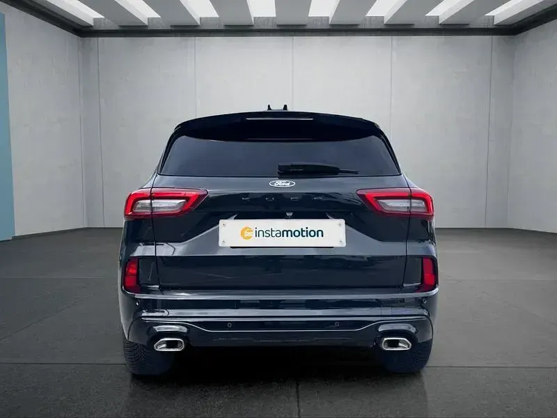 Gebraucht Ford Kuga ST-Line 186 PS (136 kW) 2025 Schwarz SUV