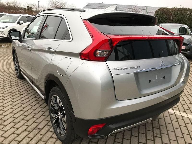 Gebraucht Mitsubishi Eclipse Cross Diamant Edition 163 PS (119 kW) 2020 Silber SUV