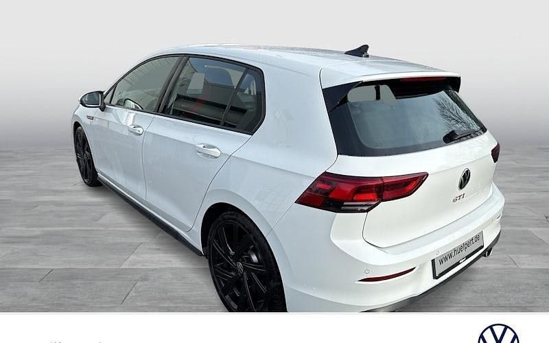 Gebraucht VW Golf VIII GTI 245 PS (180 kW) 2023 Weiß Limousine