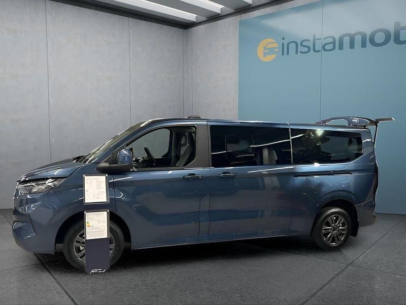 Blau Gebraucht 2025 Ford Tourneo Van / Kleinbus | 53.249 € - Bild 1/4