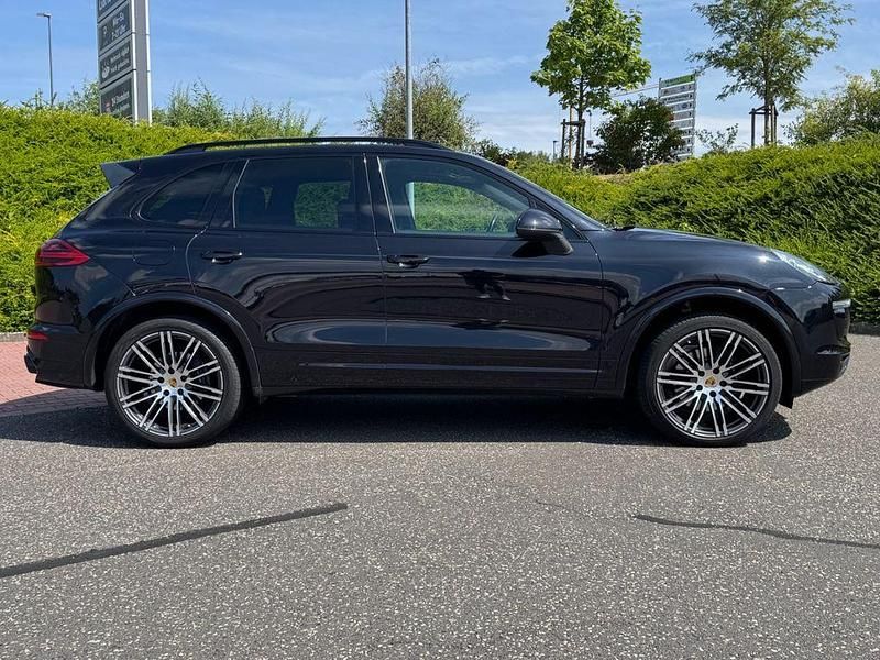 Schwarz Gebraucht 2015 Porsche Cayenne SUV | 25.700 € (Teuer) - Bild 1/4