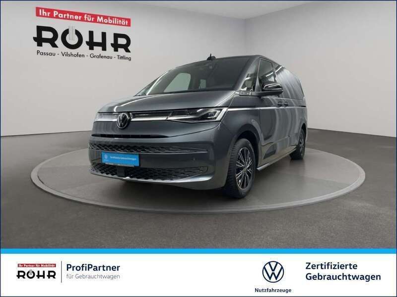 Indiumgrau metallic Gebraucht 2023 VW T7 Style Van | 51.620 € (Guter Preis) - Bild 1/2