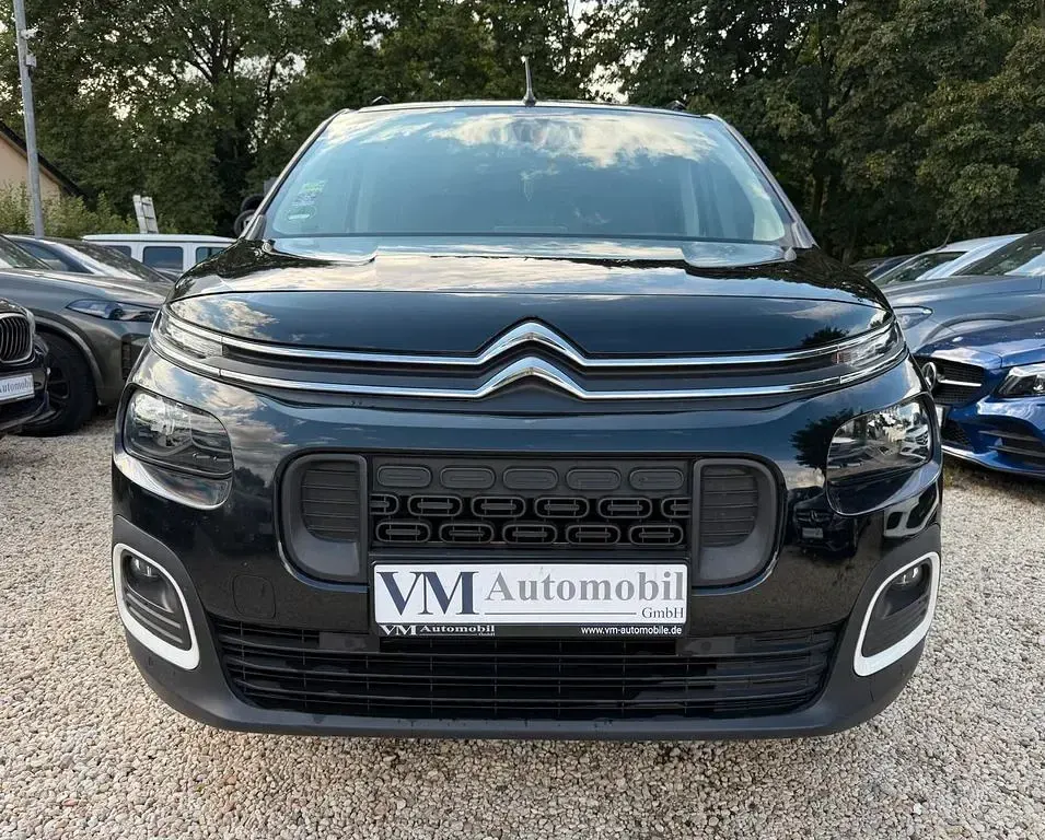 Gebraucht Citroën Berlingo Shine 131 PS (96 kW) 2021 Schwarz Van / Kleinbus