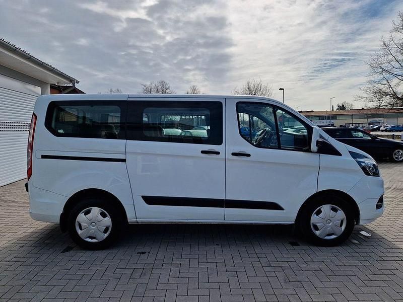 Second-hand Ford Transit 105 CP (77 kW) 2018 Alb Berlinǎ