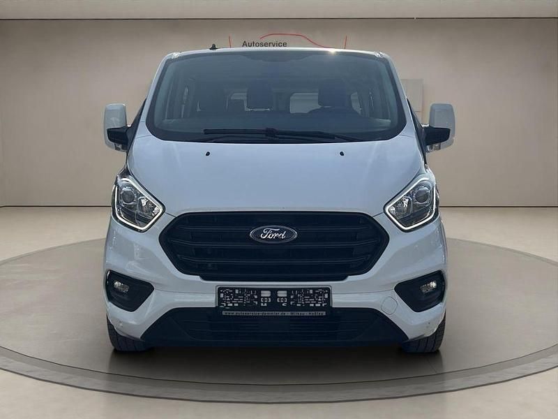 Gebraucht Ford Transit Custom 150 PS (110 kW) 2023 Frostweiß Van / Kleinbus