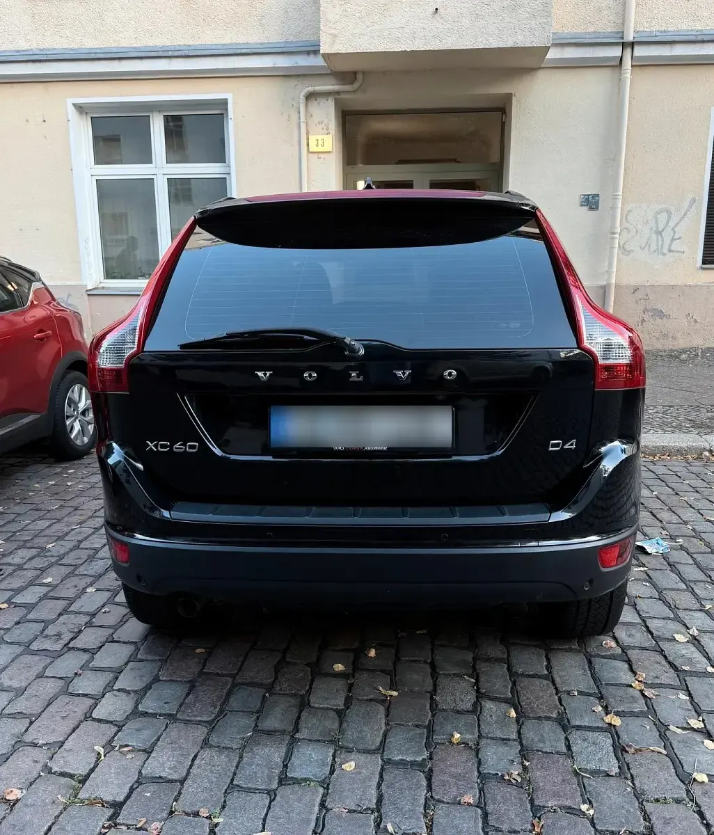 Gebraucht Volvo XC60 163 PS (119 kW) 2013 Schwarz SUV
