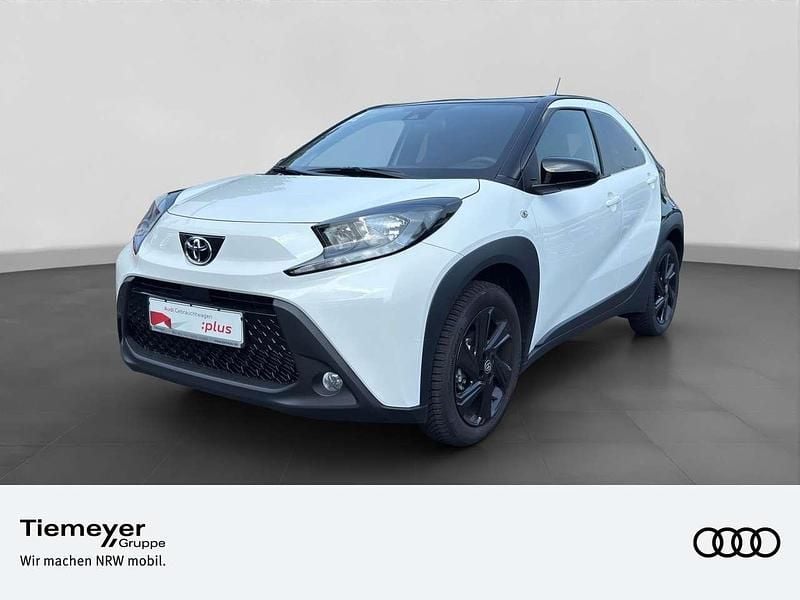 Weiß Gebraucht 2024 Toyota Aygo Kleinwagen | 15.240 € (Fairer Preis) - Bild 1/4