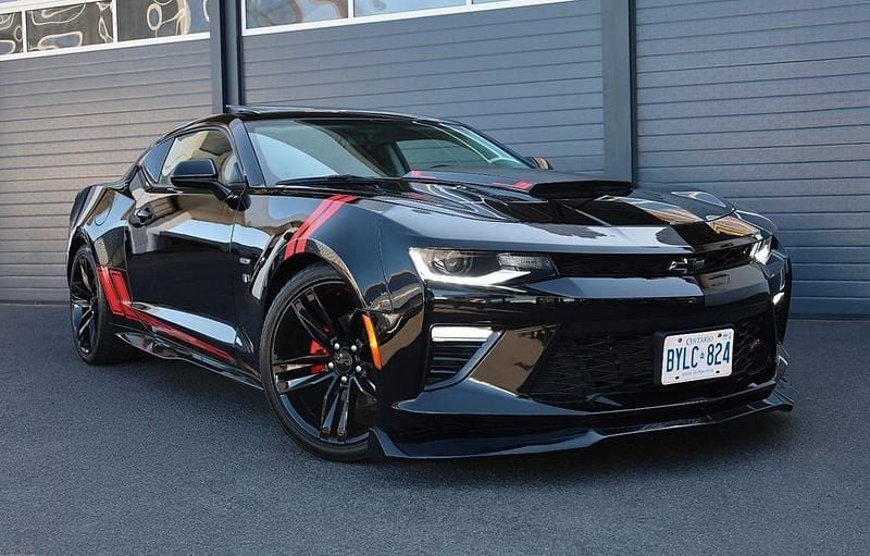 Schwarz Gebraucht 2018 Chevrolet Camaro Coupé | 27.900 € (Guter Preis) - Bild 1/4