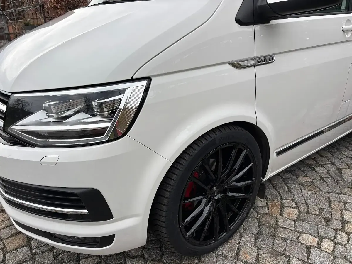 Gebraucht VW Multivan Generation Six 150 PS (110 kW) 2019 Weiß Van / Kleinbus