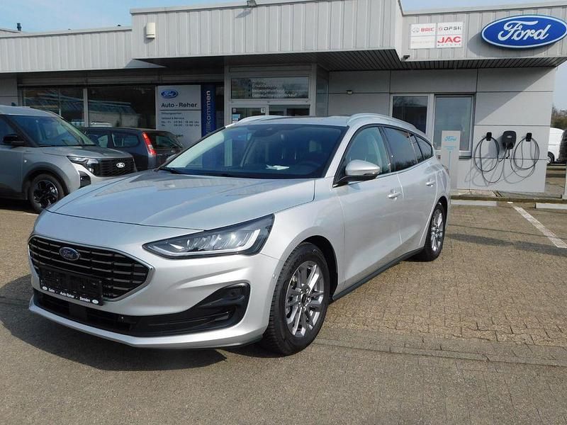 Gebraucht Ford Focus Titanium X 116 PS (85 kW) 2024 Silber Limousine
