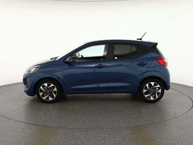 Neu Hyundai i10 67 PS (49 kW) 2025 Blau Kleinwagen