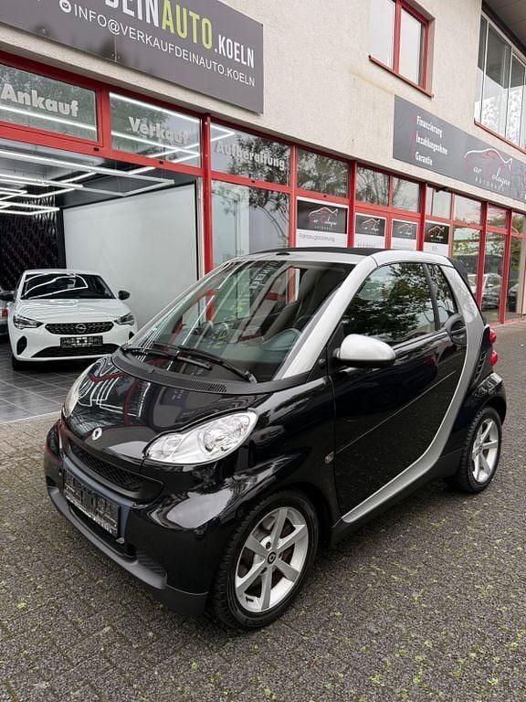 Schwarz Gebraucht 2007 Smart ForTwo Cabrio Passion Cabrio | 3.990 € (Fairer Preis) - Bild 1/4