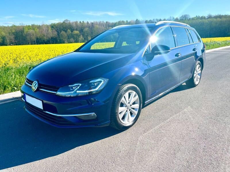 Blau Gebraucht 2019 VW Golf VII Comfortline Kombi | 15.490 € (Fairer Preis) - Bild 1/4