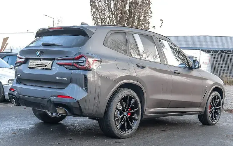 Gebraucht BMW X3 M Sport 360 PS (264 kW) 2024 Grau SUV