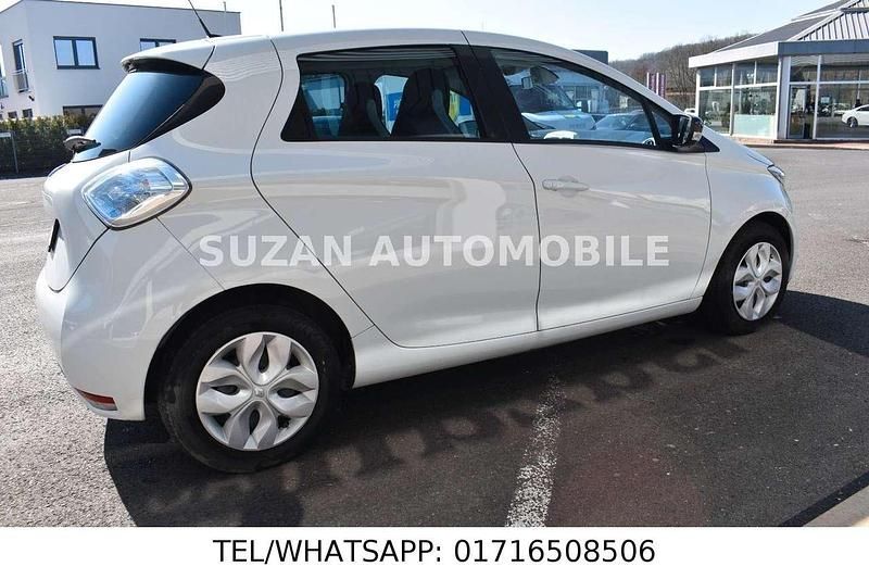 Gebraucht Renault Zoe Life 42 kW (58 PS) 2015 Weiß Kleinwagen