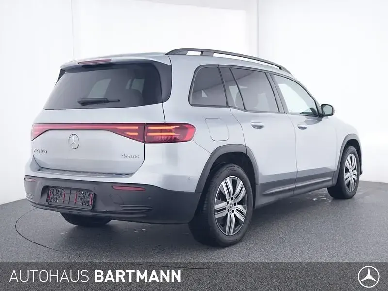 Gebraucht Mercedes EQB300 Advanced 167 kW (228 PS) 2024 Lack hightechsilber SUV