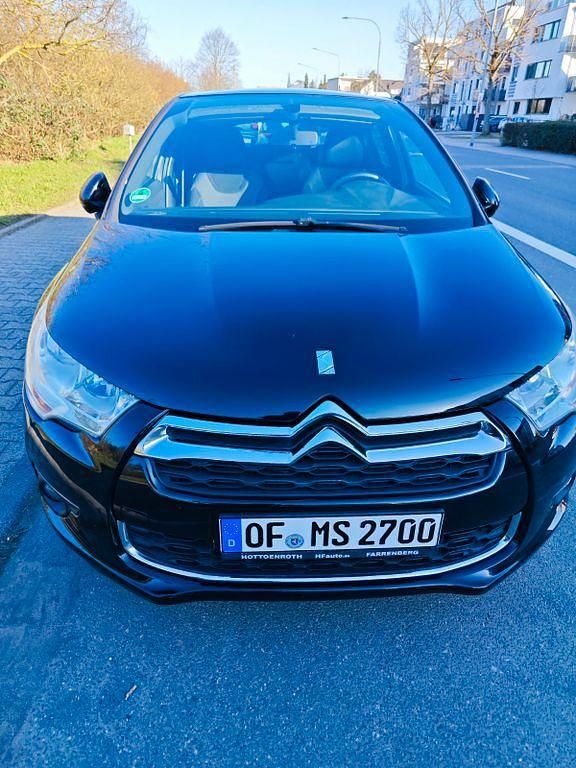 Gebraucht Citroën DS4 Chic 120 PS (88 kW) 2013 Schwarz Kleinwagen