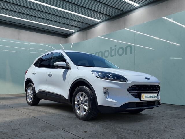 Weiß Gebraucht 2023 Ford Kuga Titanium SUV | 38.680 € - Bild 1/2