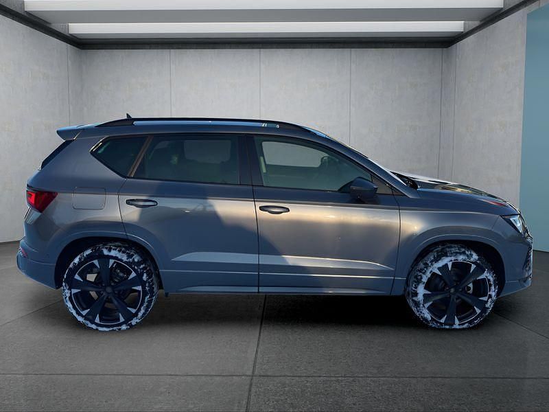 Neu Cupra Ateca 150 PS (110 kW) 2025 Grau SUV