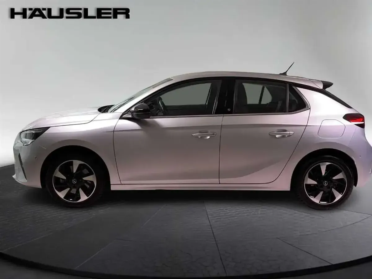 Occasion Opel Corsa-e Elegance 100 kW (136 ch) 2022 Argent Citadine