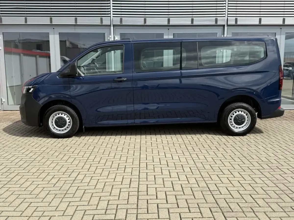 Gebraucht VW T7 150 PS (110 kW) 2025 Blau Van