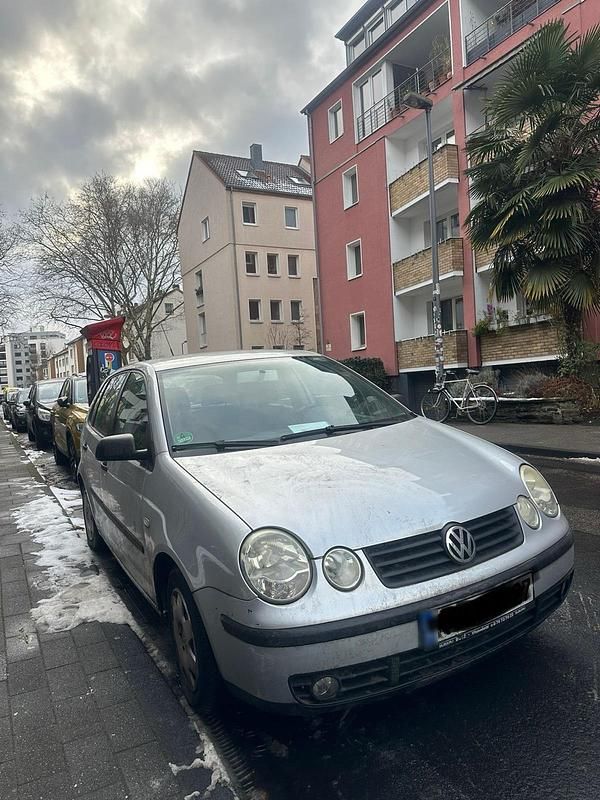 Gebraucht VW Polo 75 PS (55 kW) 2003 Silber Kleinwagen