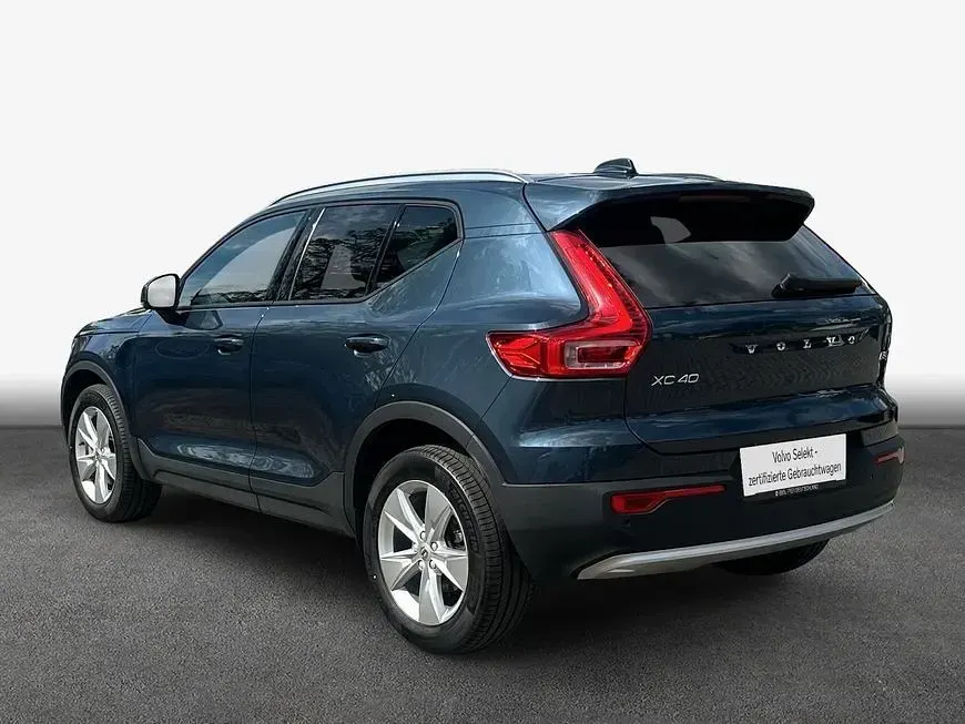 Gebraucht Volvo XC40 Core 163 PS (119 kW) 2025 Blau SUV